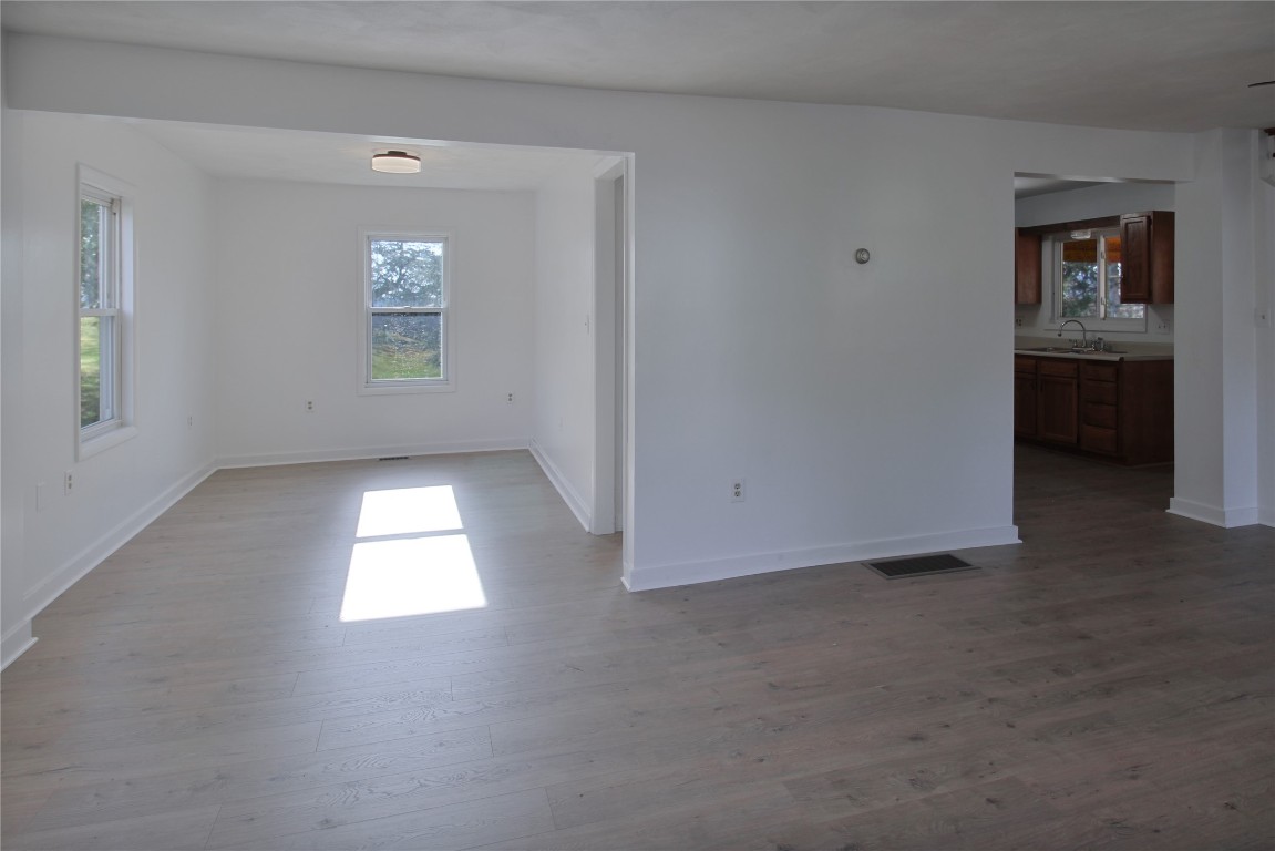 108 Montrose Turnpike, Owego, New York image 7