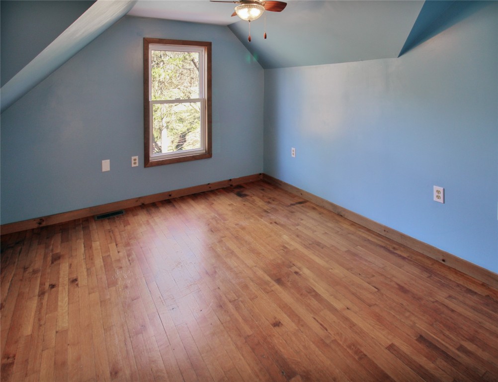 108 Montrose Turnpike, Owego, New York image 16