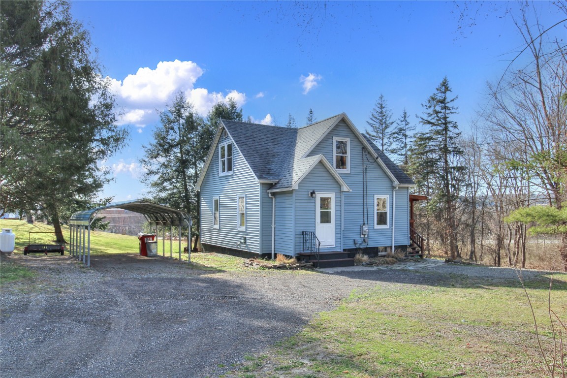 108 Montrose Turnpike, Owego, New York image 1