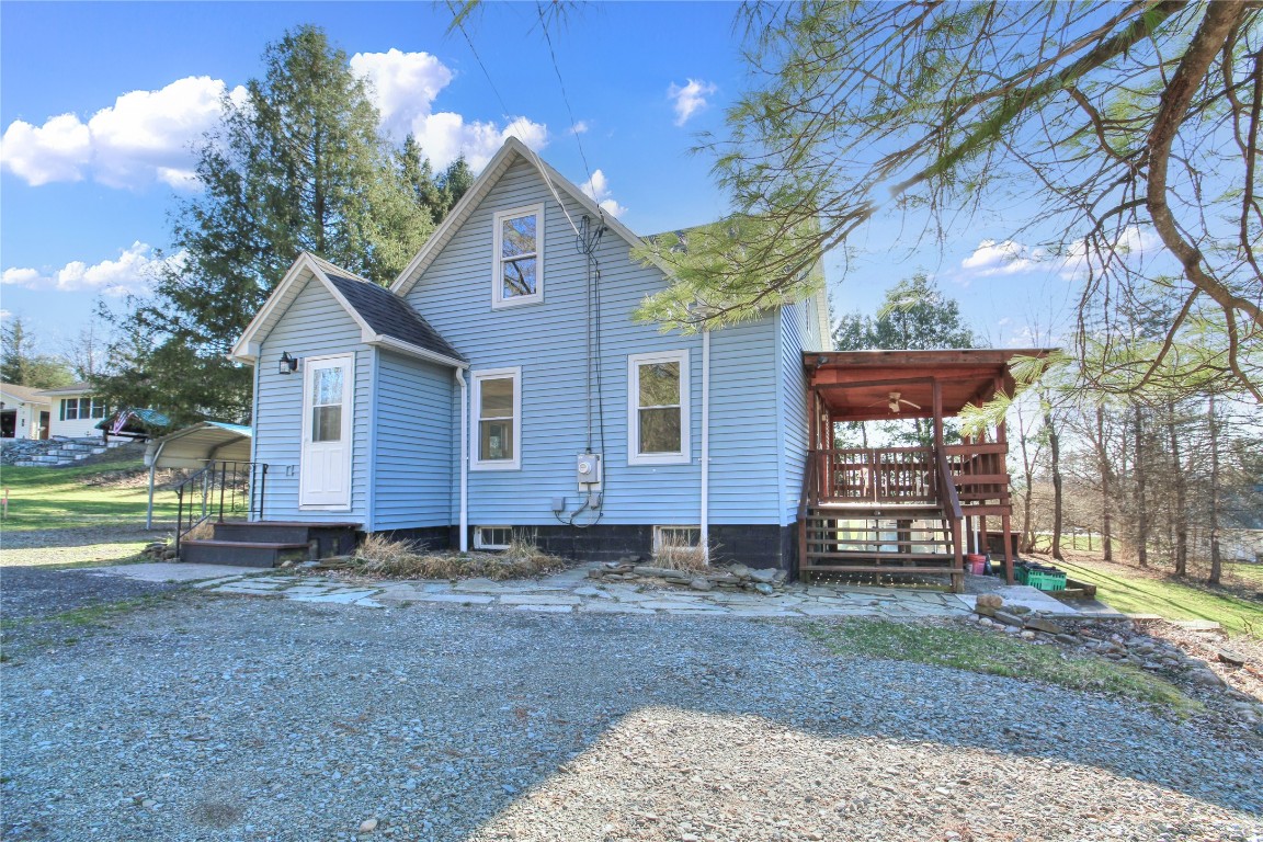 108 Montrose Turnpike, Owego, New York image 2