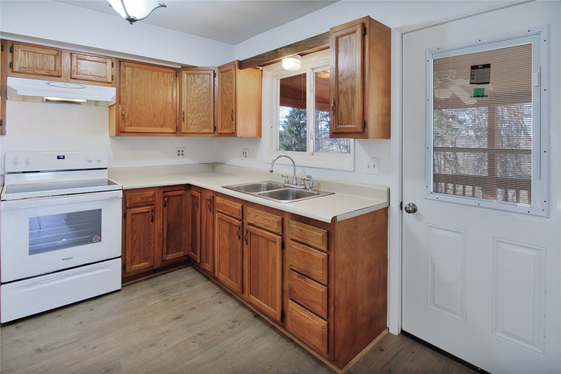 108 Montrose Turnpike, Owego, New York image 10