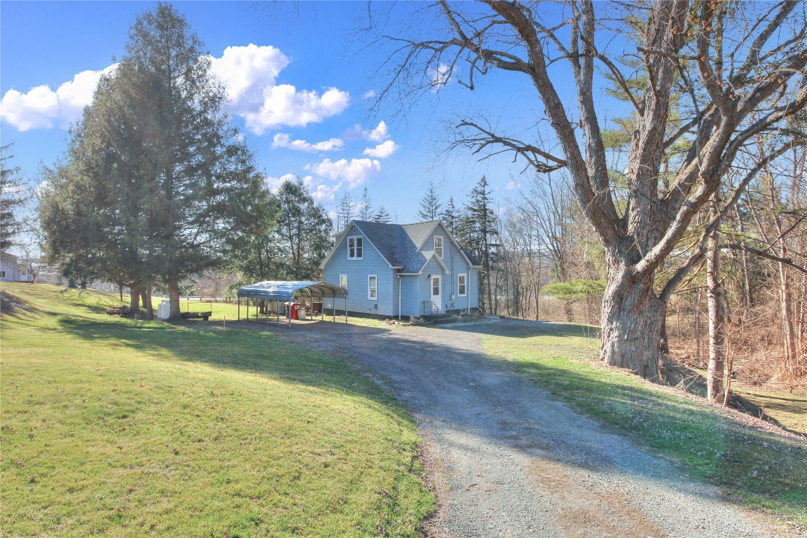 108 Montrose Turnpike, Owego, New York image 3