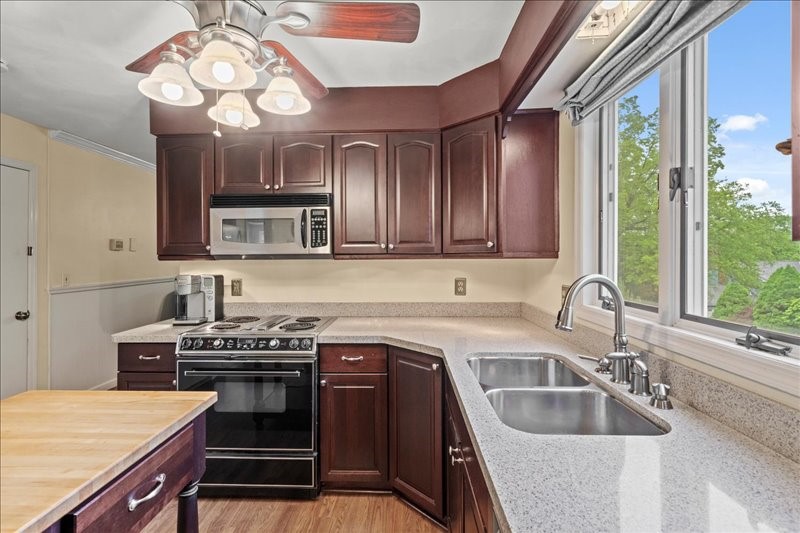 2508 Bayberry Lane, Vestal, New York image 11