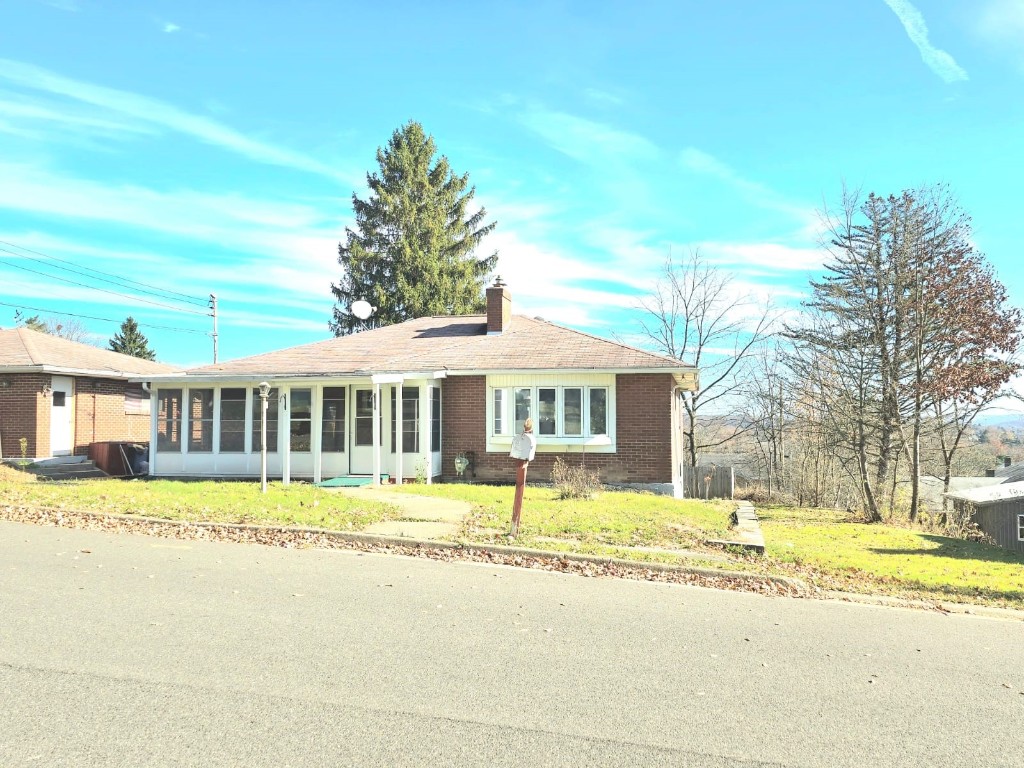 838 Milan Ave, Endicott, New York image 3