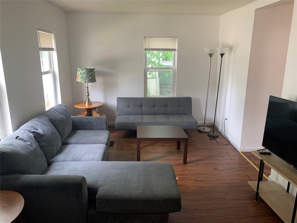 158 Oak Street, Binghamton, New York image 2