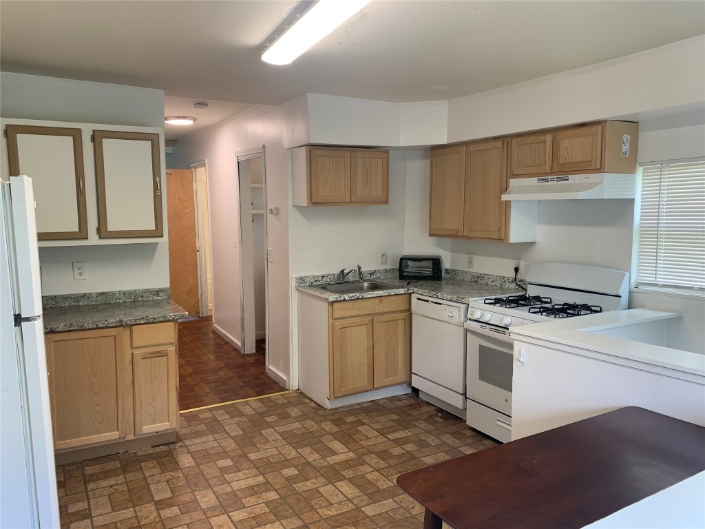 158 Oak Street, Binghamton, New York image 4