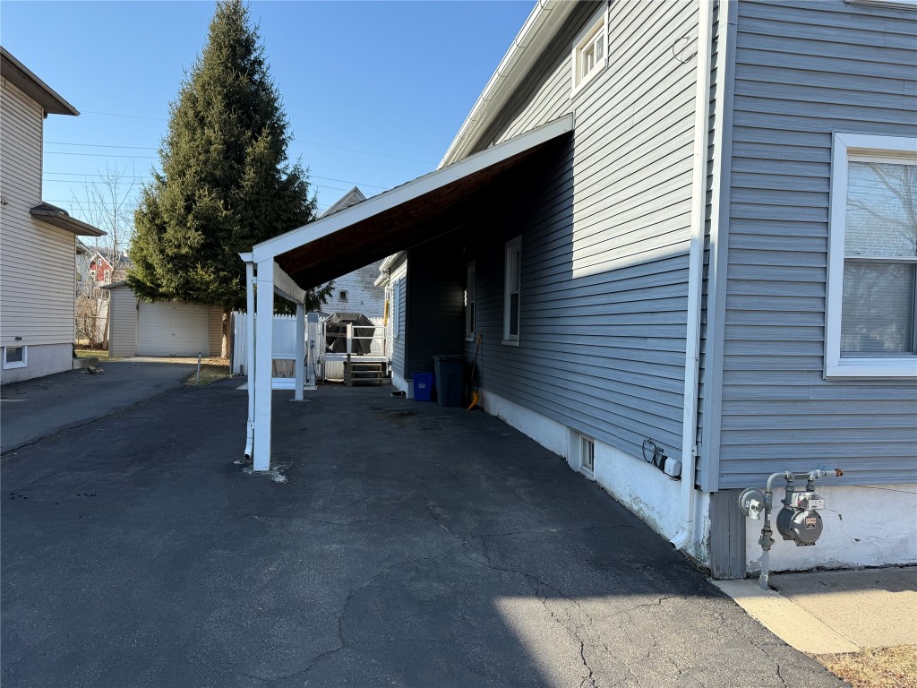 15 Clifford Street, Binghamton, New York image 2