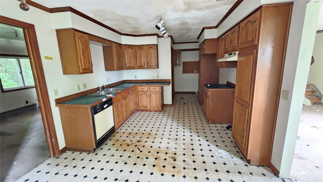 138 Gaylord Street, Binghamton, New York image 10