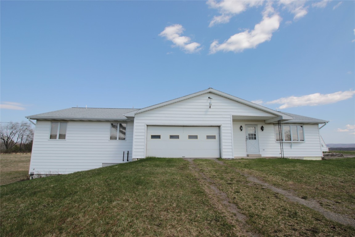 516 Boswell Road, Endicott, New York image 36