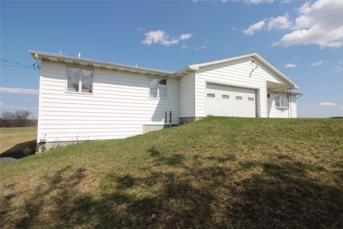 516 Boswell Road, Endicott, New York image 47