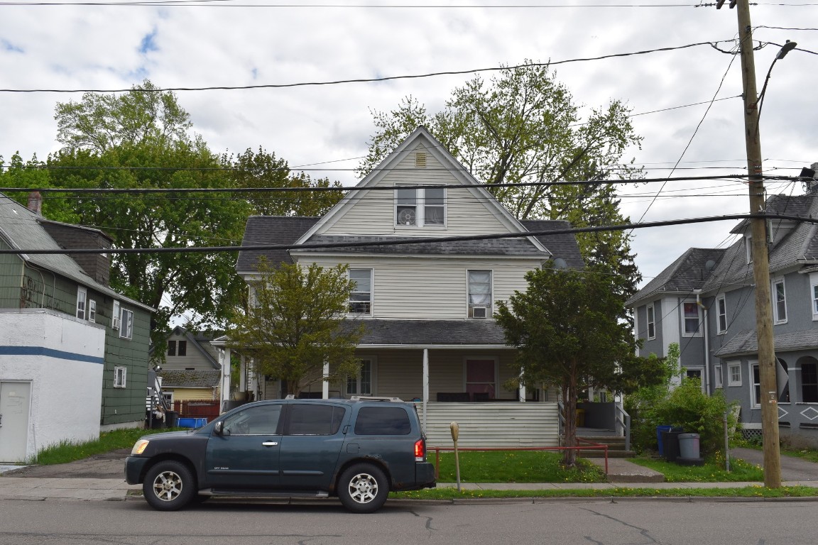 1104 Monroe Street