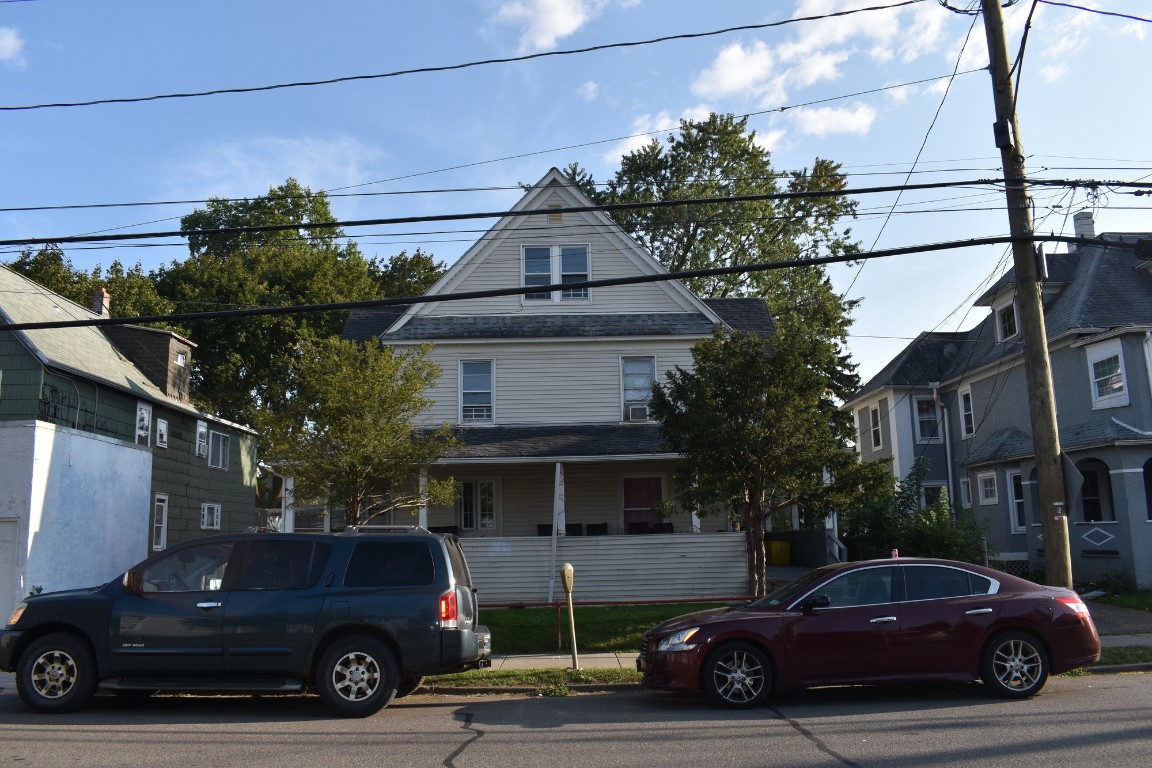 1104 Monroe Street