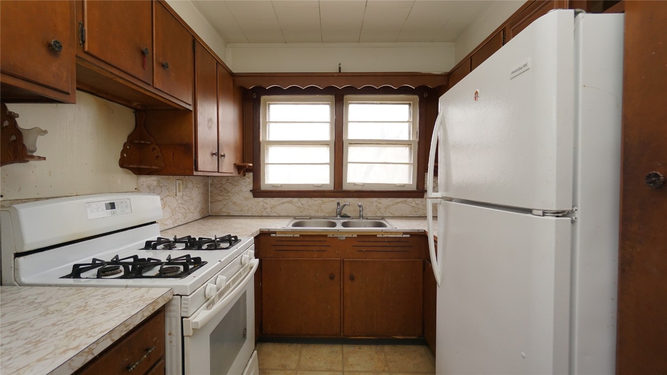 3 French Court, Binghamton, New York image 9
