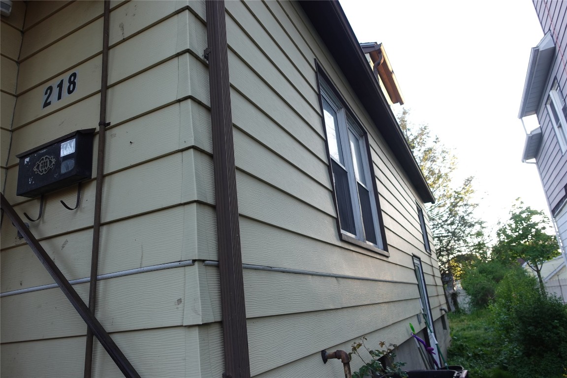 218 Saint Charles Street, Johnson City, New York image 4
