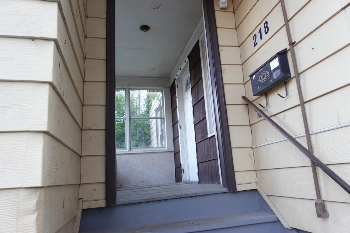 218 Saint Charles Street, Johnson City, New York image 3