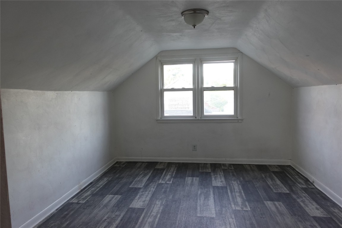 218 Saint Charles Street, Johnson City, New York image 20