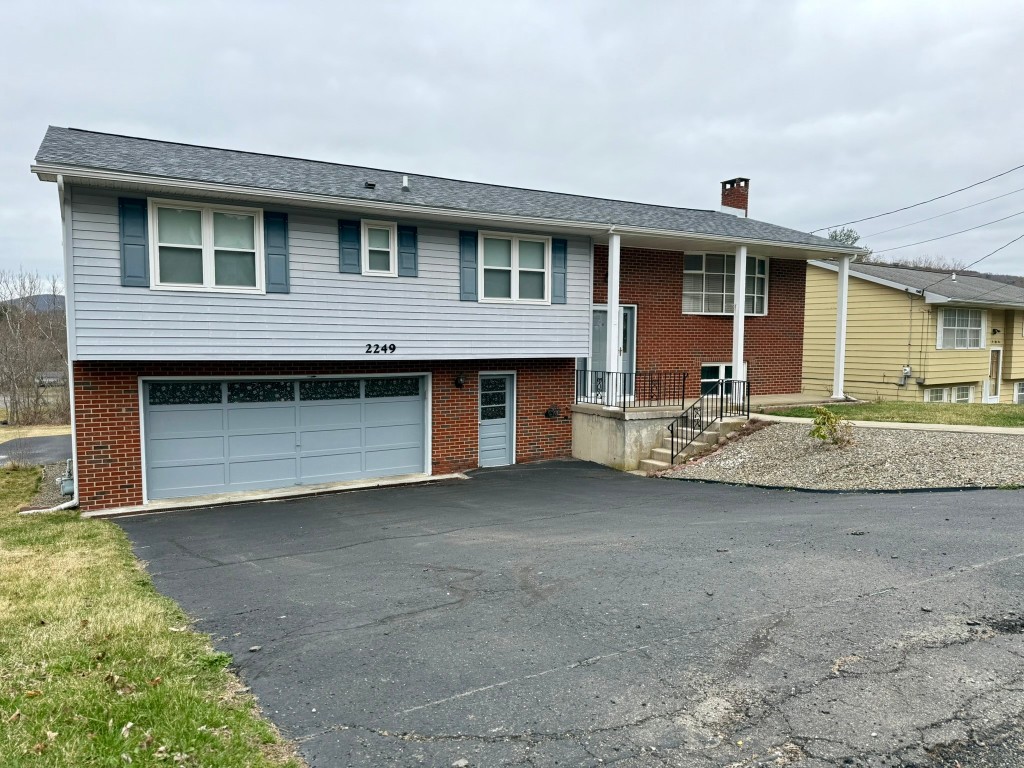 2249 Glenwood Road, Vestal, New York image 3