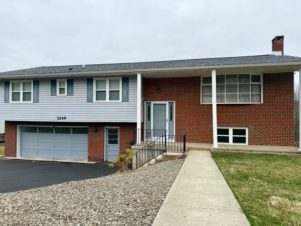 2249 Glenwood Road, Vestal, New York image 2