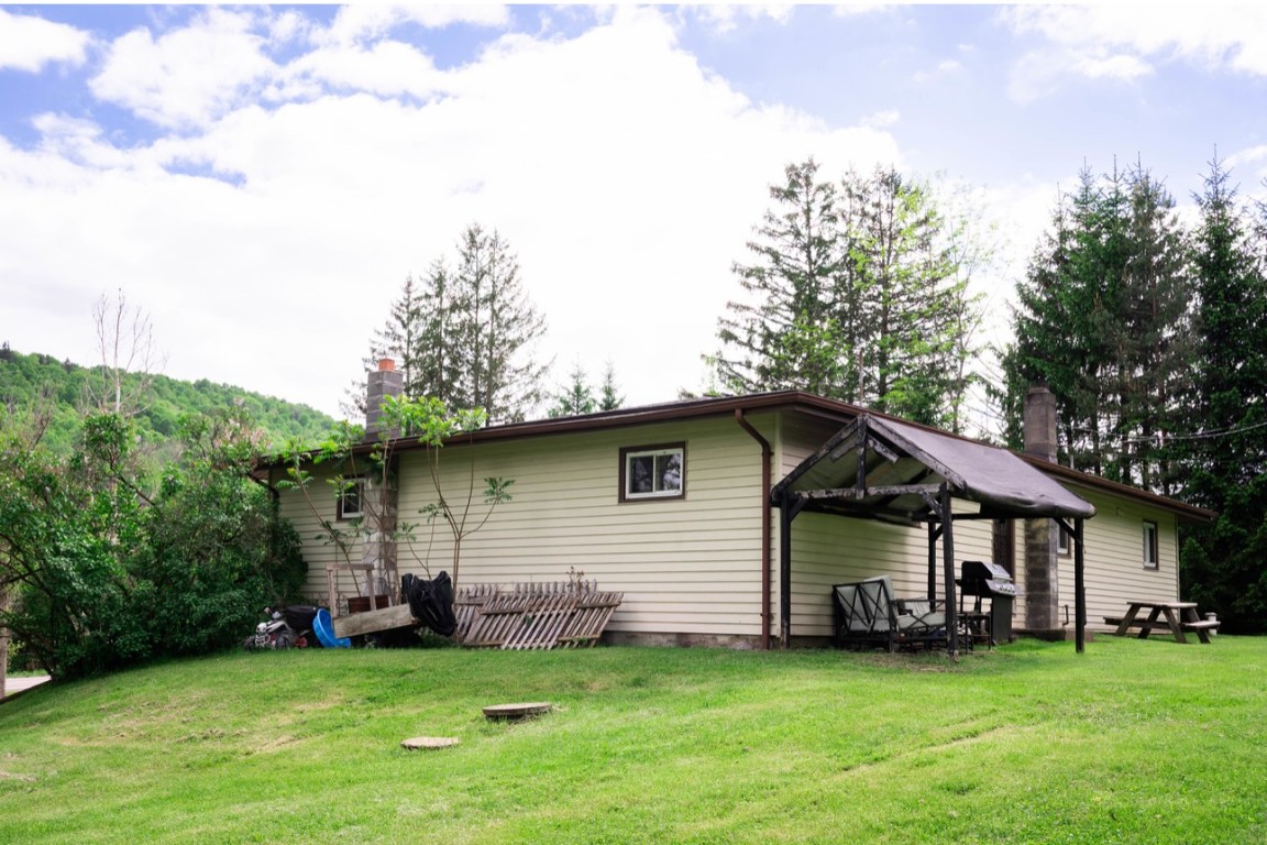 655 & 657 Fox Farm Road, Windsor, New York image 31