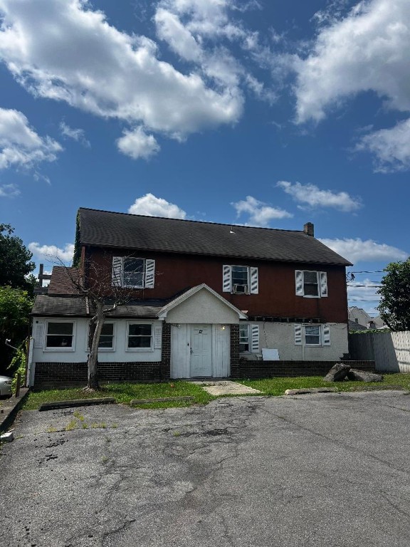 12 Delaware Avenue