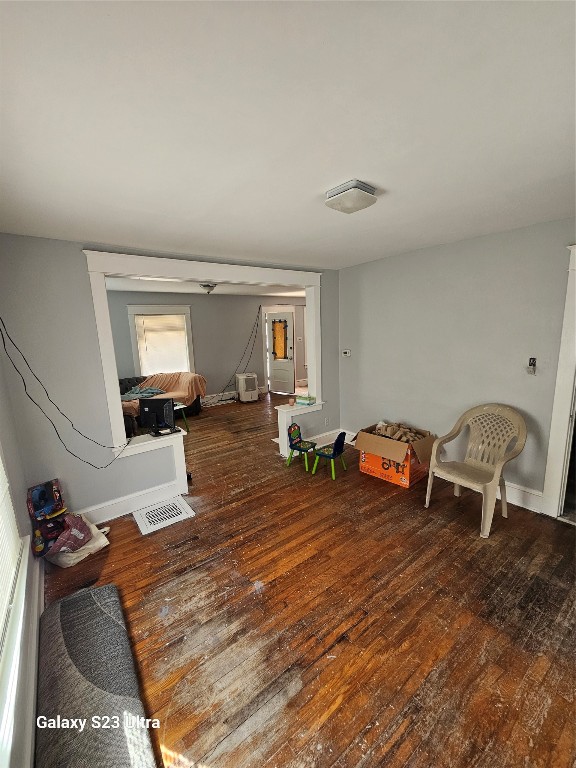 409 S Mckinley Avenue, Endicott, New York image 3