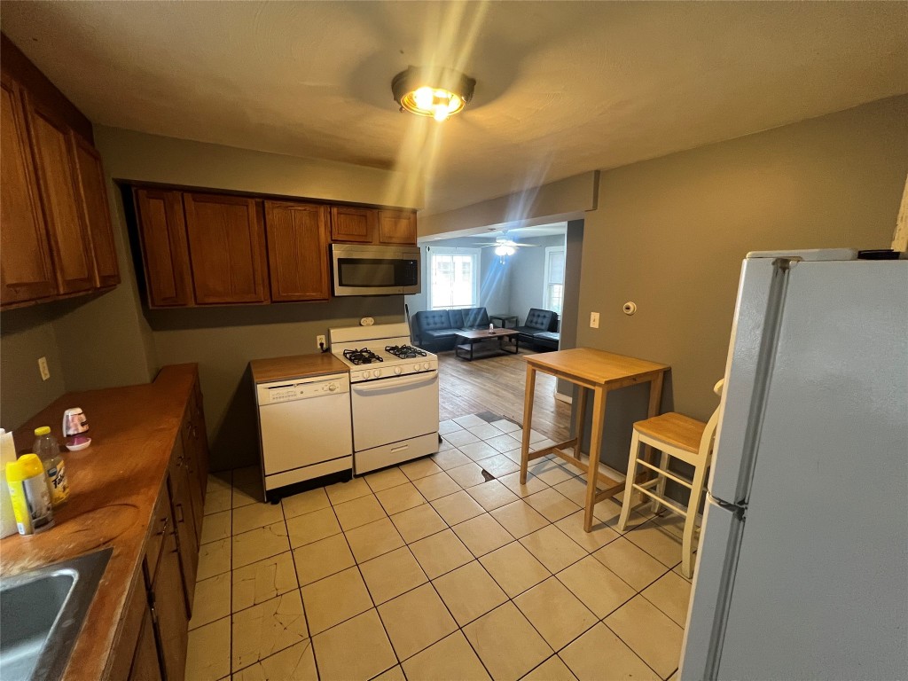97 Floral Avenue, Johnson City, New York image 7