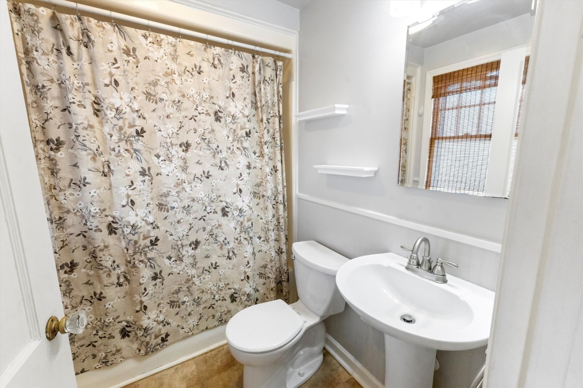 2605 Robins Street, Endicott, New York image 12