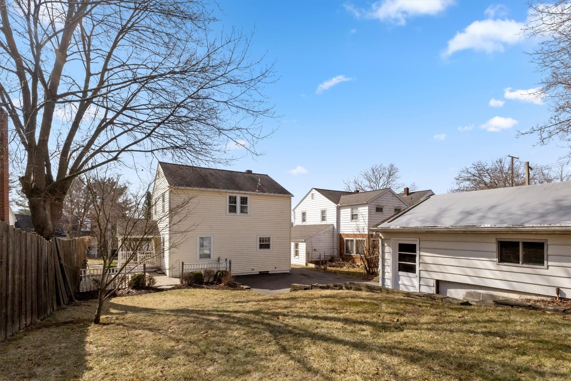 2605 Robins Street, Endicott, New York image 23
