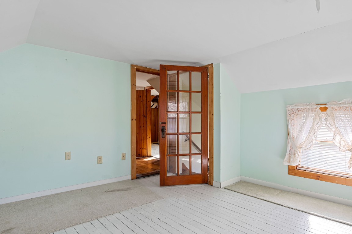 208 Castle Road, Binghamton, New York image 23
