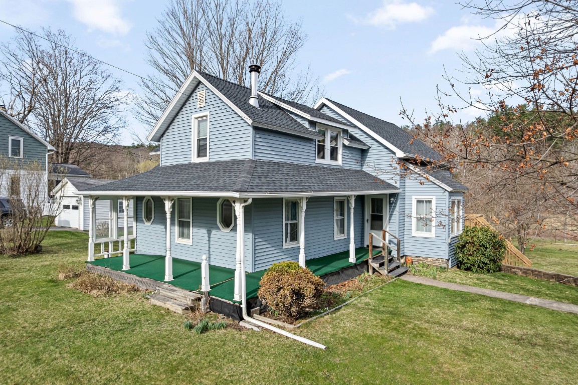 208 Castle Road, Binghamton, New York image 1