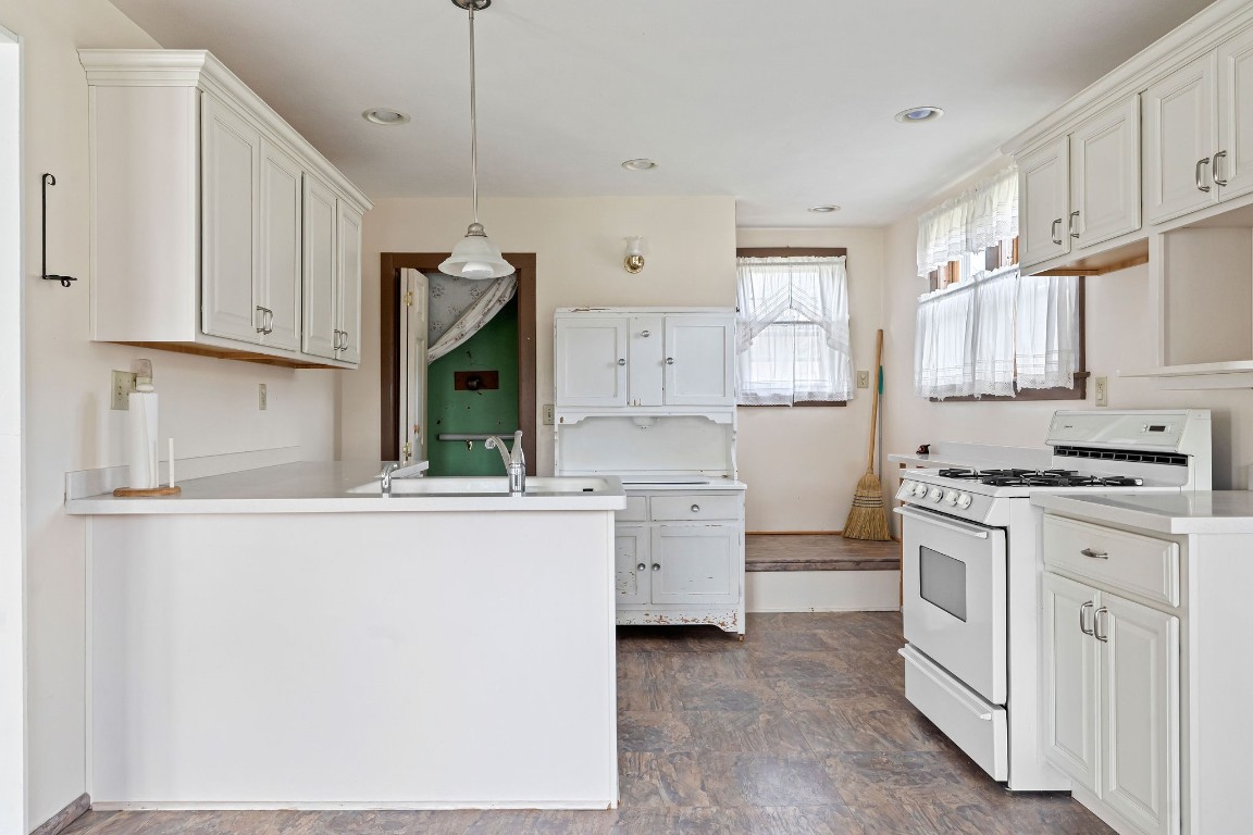 208 Castle Road, Binghamton, New York image 10