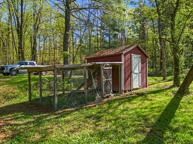 613 Waldon Road, Greene, New York image 40