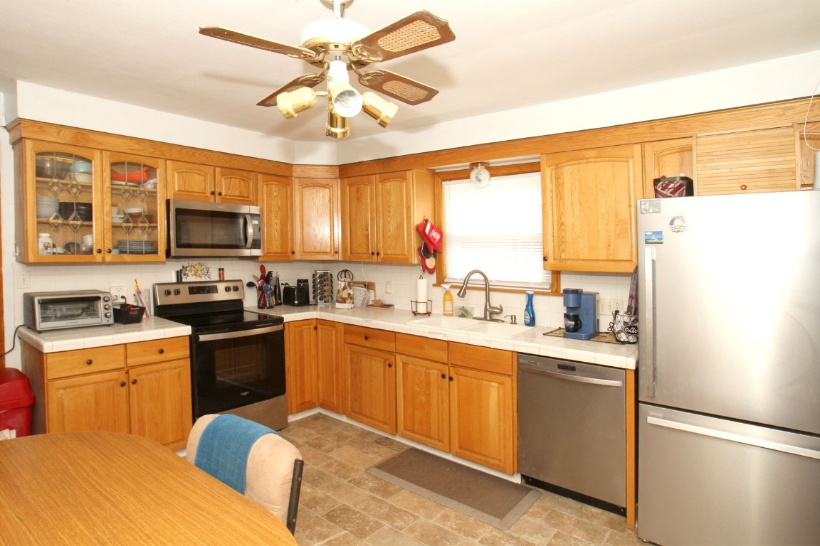 14 Adams Avenue, Johnson City, New York image 11