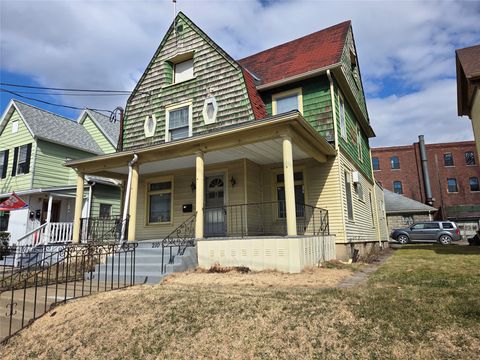 Homes For Sale - 210 Clinton Street<br/> Binghamton, NY 13905