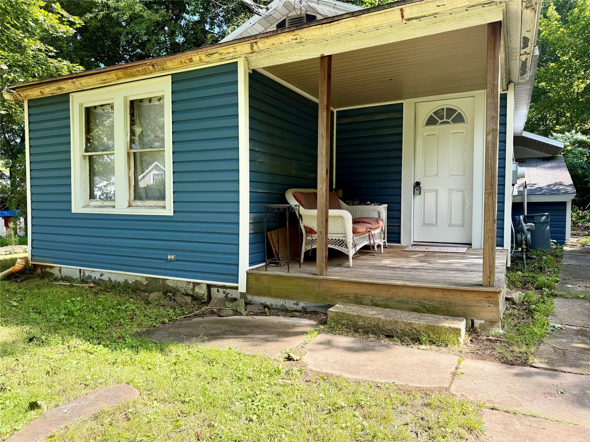 321 Marion Street - Photo 3