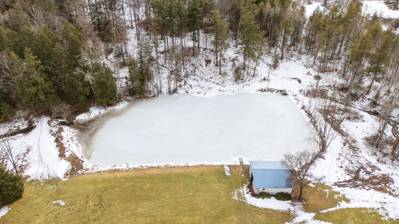 592 Frank Hyde Road, Owego, New York image 38