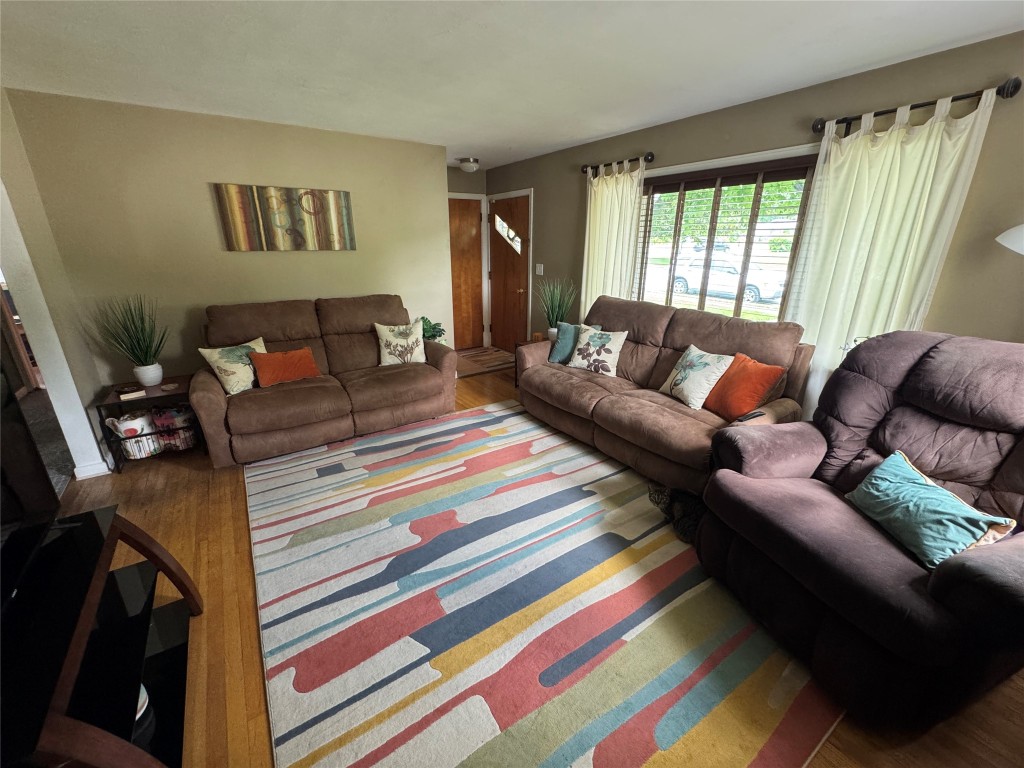 505 Winston Drive, Endwell, New York image 4
