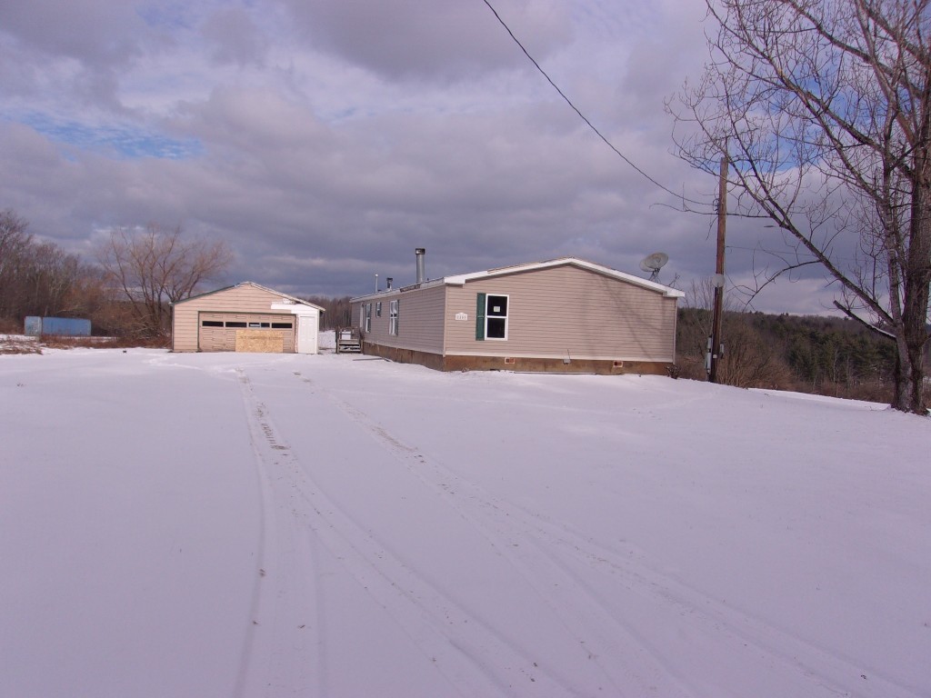 80 Wiggins Road, Owego, New York image 1