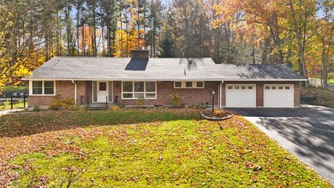 2326 Donna Drive Vestal NY 13850