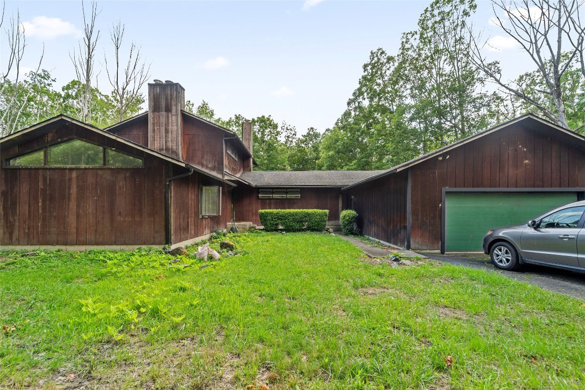 501 Ridge Road, Vestal, New York image 1