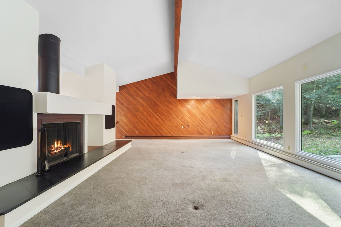 352 West Hill Road