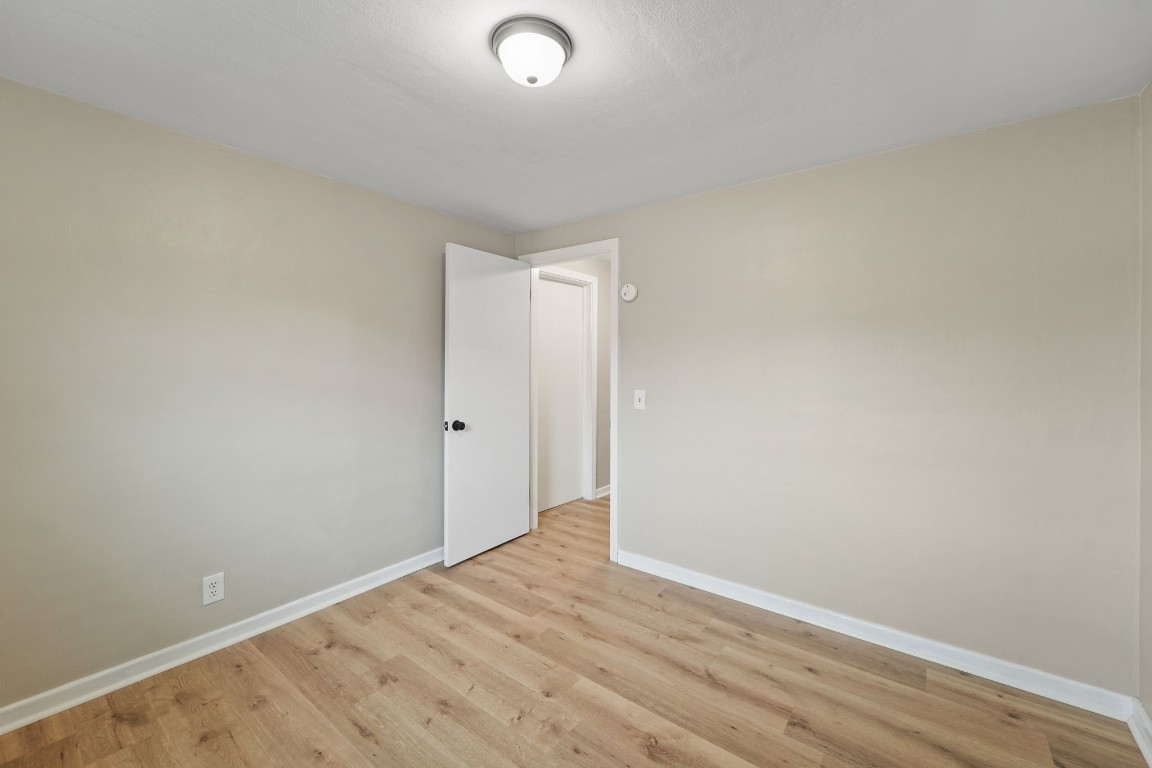 13 Brookside Avenue, Apalachin, New York image 9