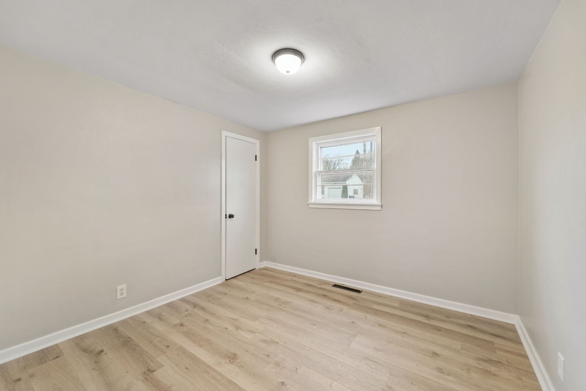 13 Brookside Avenue, Apalachin, New York image 8