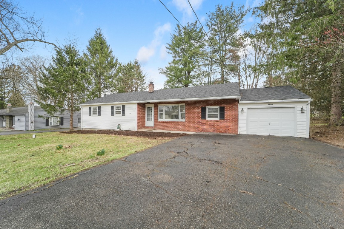 13 Brookside Avenue, Apalachin, New York image 2