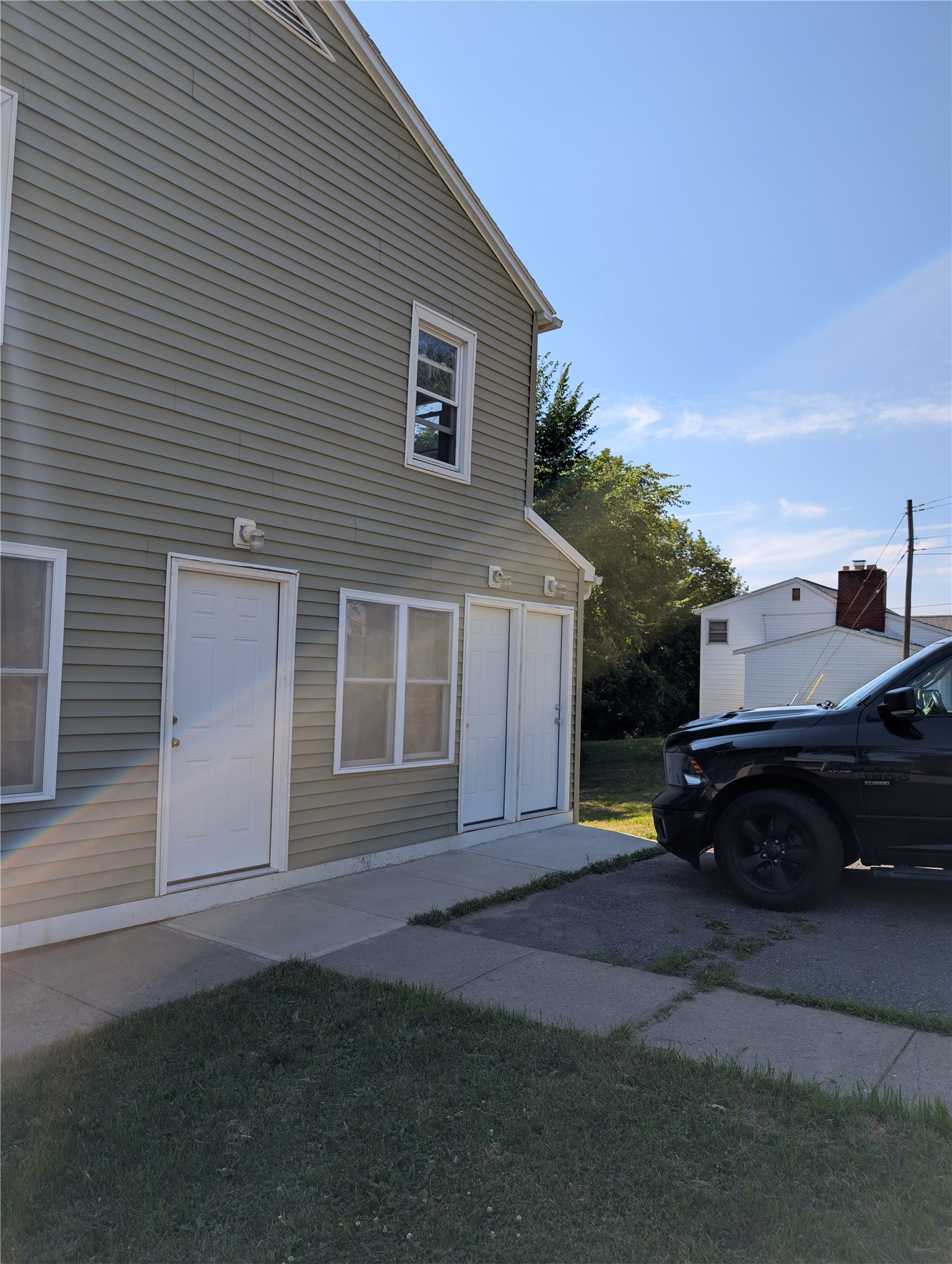 86 Burr Avenue B
