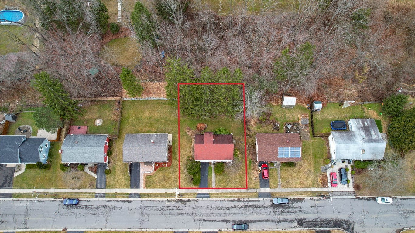 3643 Lorne Drive, Endicott, New York image 2