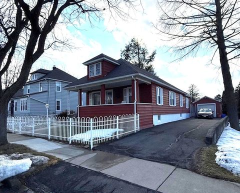 Homes For Sale - 40 Baldwin Street<br/> Binghamton, NY 13903