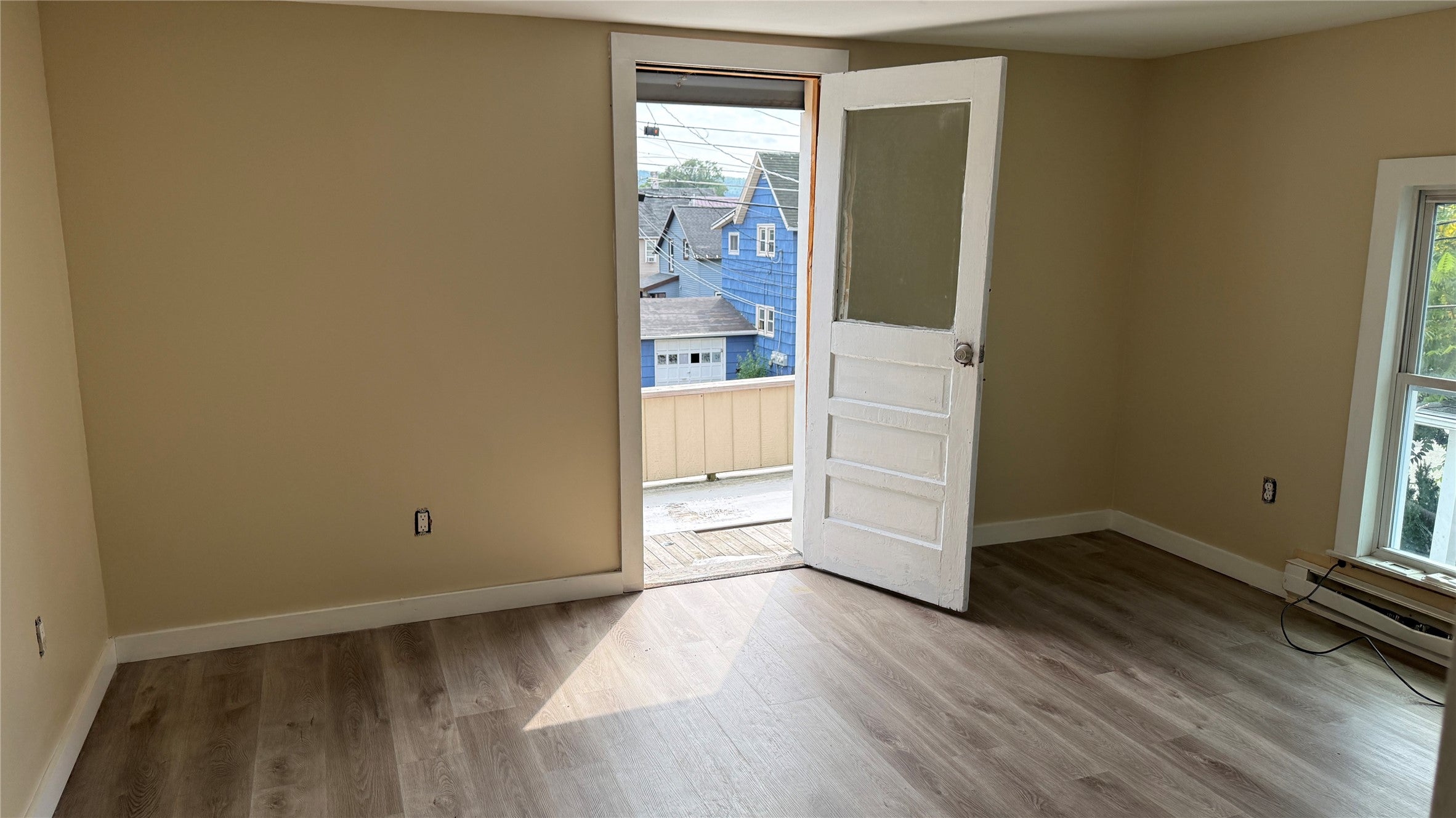 307 E Franklin Street - Photo 4