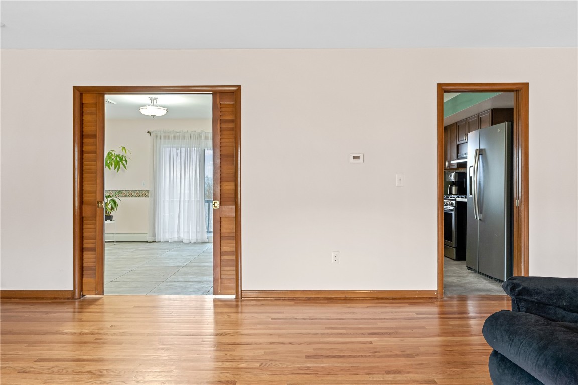 712 Redwood Lane, Vestal, New York image 8