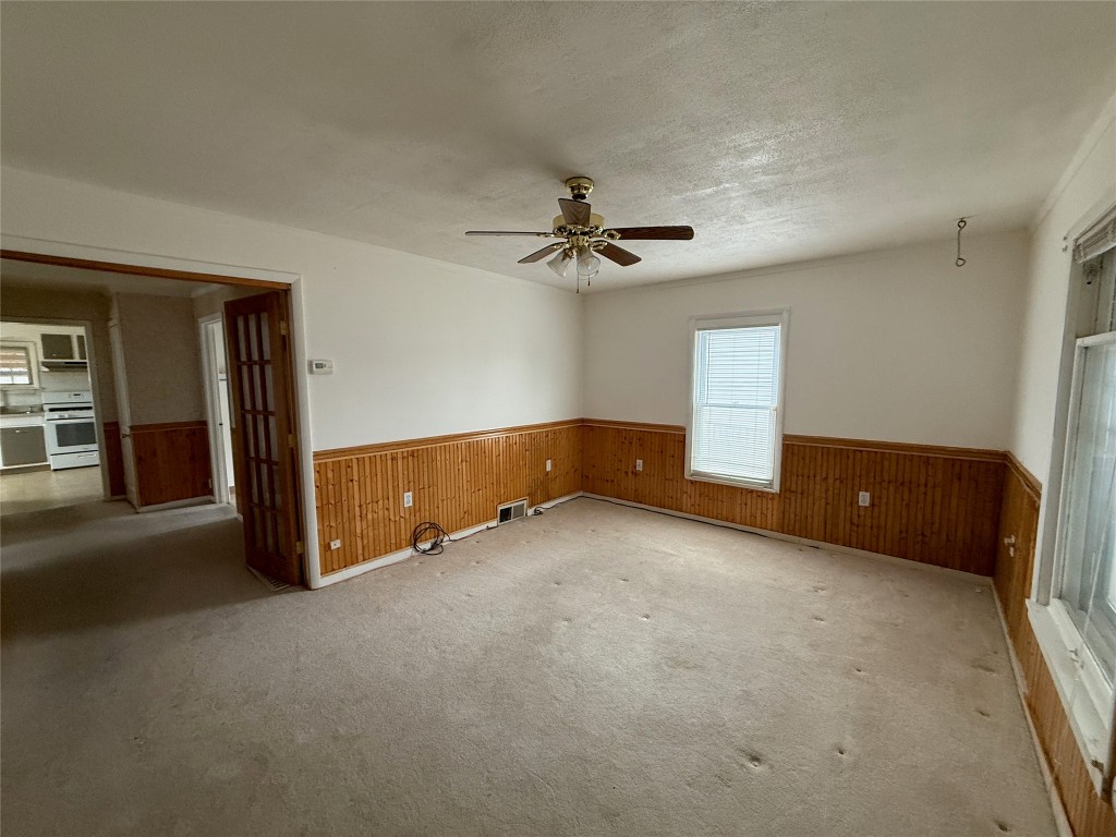 43 Haynes Avenue, Johnson City, New York image 4
